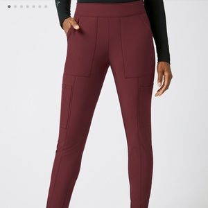 Jaanuu Scrub skinny pants